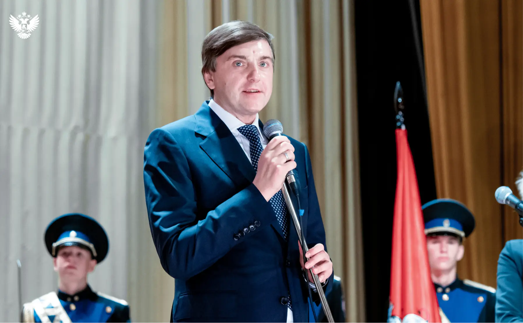 🔔 Сергей Кравцов принял участие в линейке в честь Дня знаний в московской школе