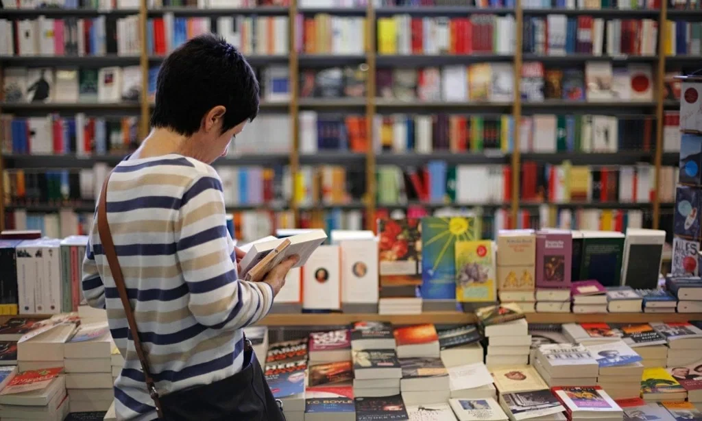 Более трёхсот книжных магазинов не пережили прошлый год

В России количество книжных магазинов продо
