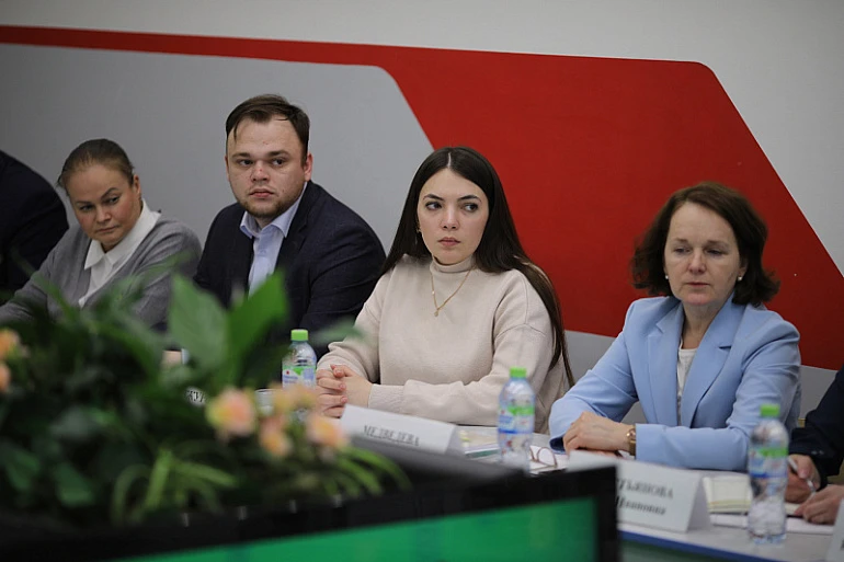 👍 Делегация Вологодской ГМХА выступила на агрофоруме в Архангельске  Мероприятие объединило эксперто