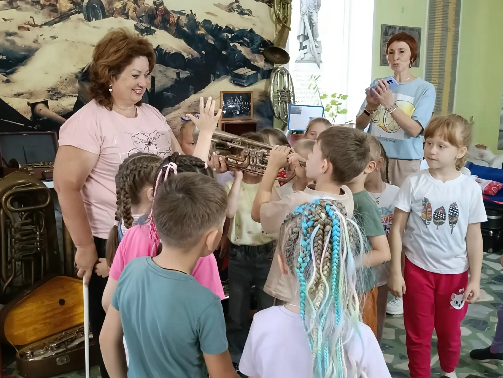 🎺Друзья, вы умеете играть на трубе или просто дудеть в трубу, извлекать из нее звук? Нет?