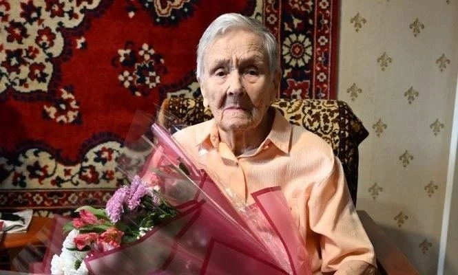 Старейший ветеран Сортавала Валентина Хромова отметила 100-летие