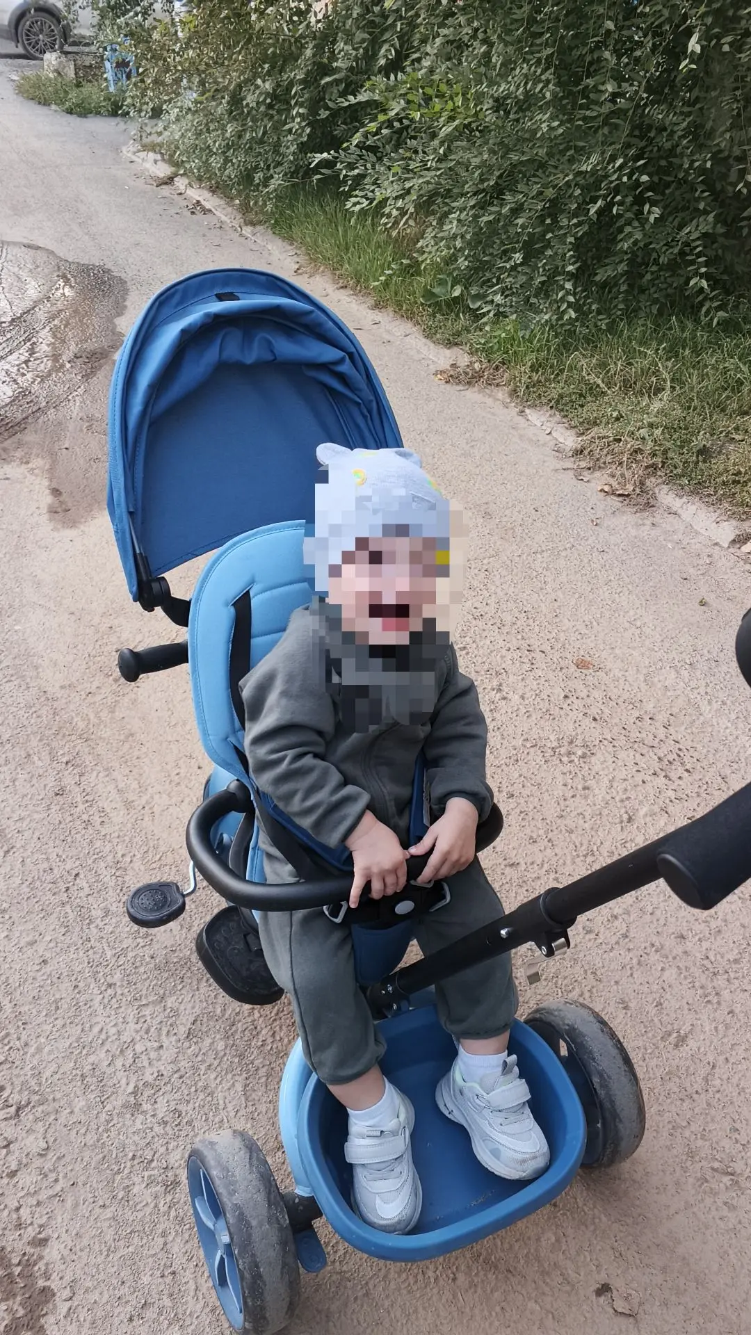 Продам велосипед в хорошем состоянии, откатали одно лето.