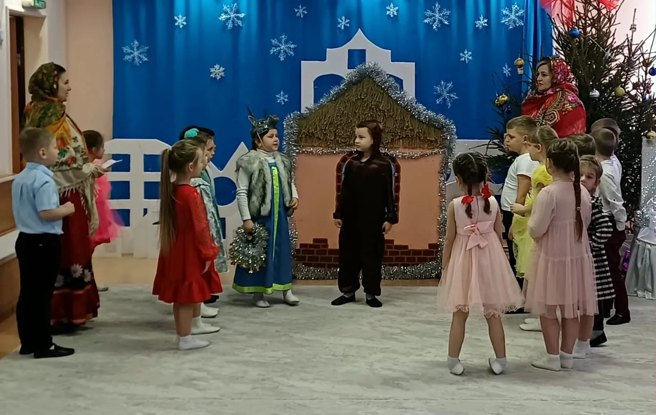 Сегодня в нашем детском саду прошел замечательный праздник колядок, наполненный радость...