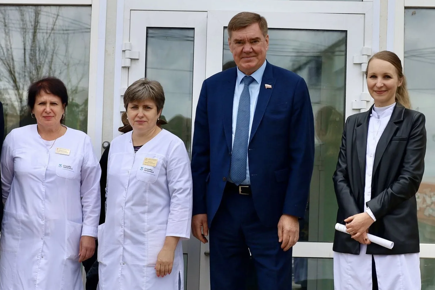 Уважаемые работники здравоохранения!

Сердечно поздравляю вас с профессиональным праздником — Днём м