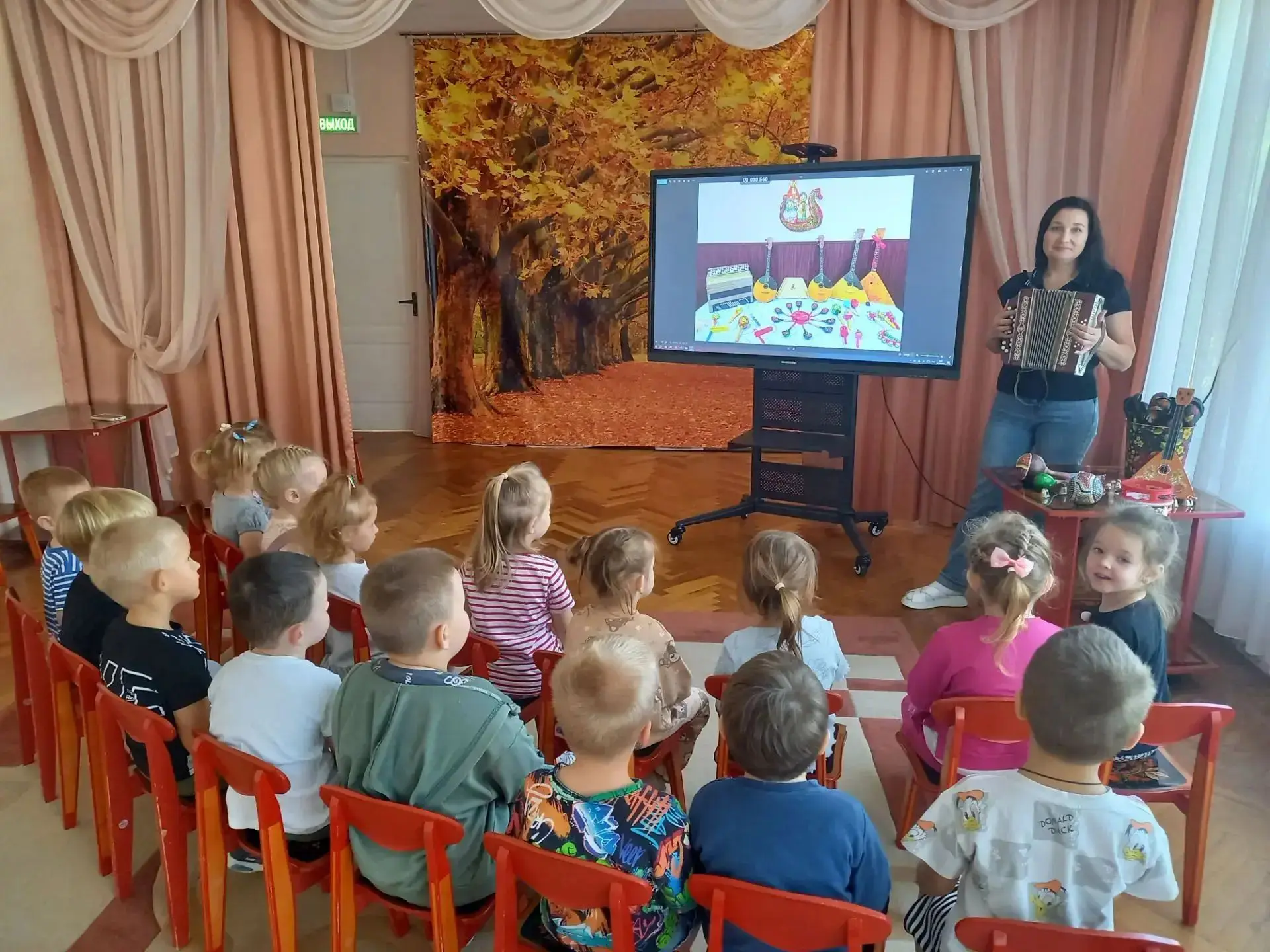 🪗Сегодня, 1 октября, в честь Международного дня музыки, воспитанники средней группы от...