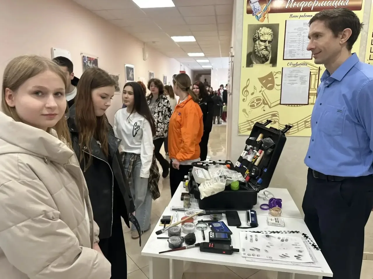 🚀 Легкий старт в большое будущее!  Сегодня, 27 марта, наша школа принимала гостей — Краснодарский ко