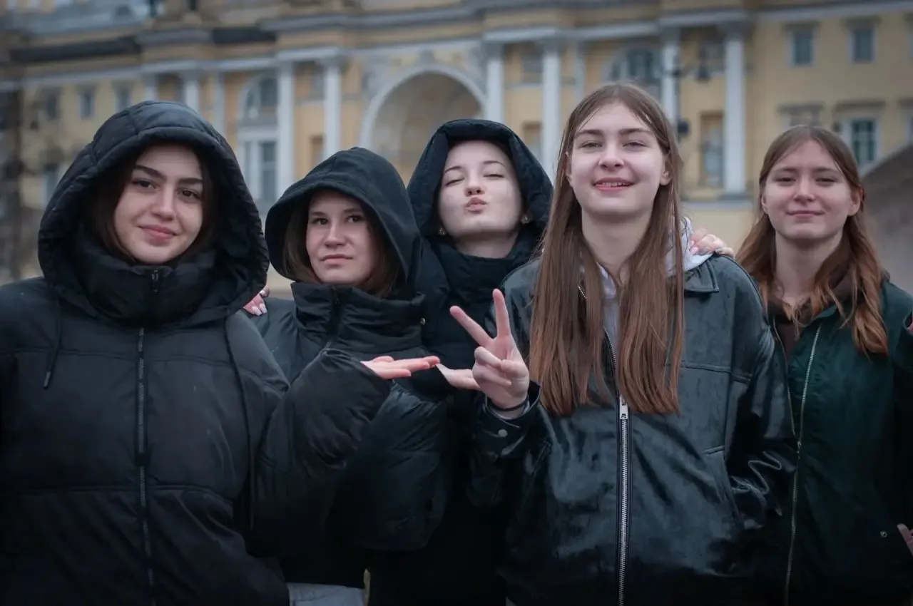 30 тысяч шагов по культурной столице  Ученики 9Б и 9Г совершили увлекательное путешествие в культурн