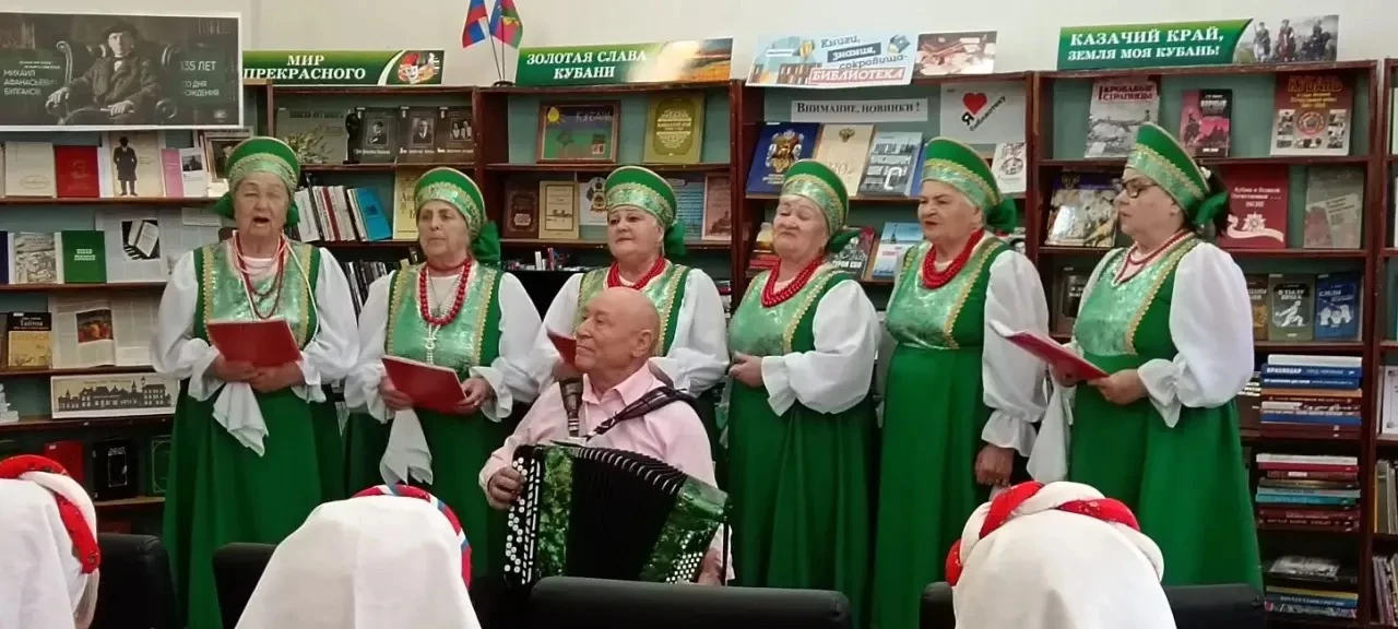 🎶 Сегодня вокальный коллектив народной песни «Вдохновение» побывал на гастролях в библ...