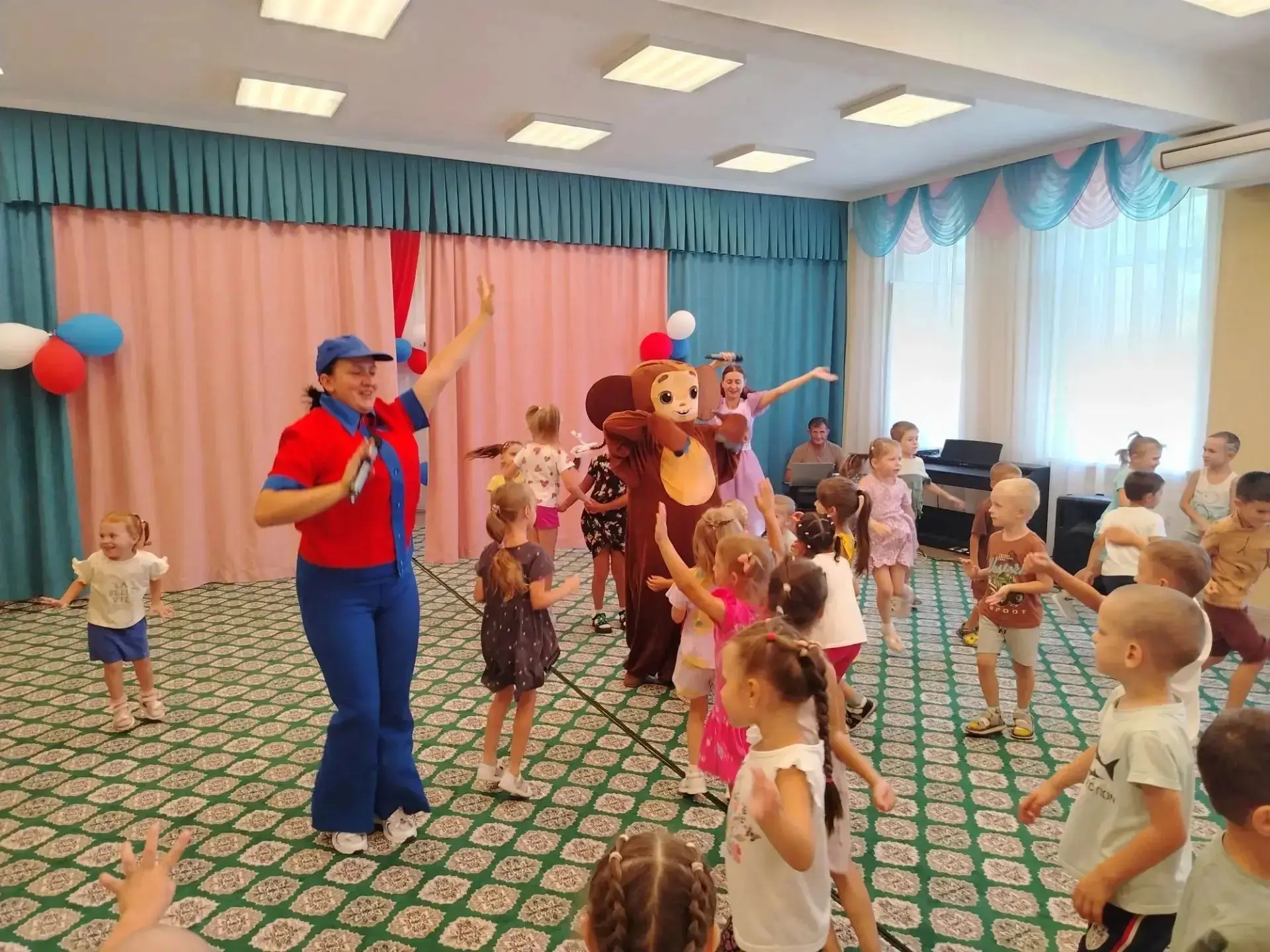 20 августа - особенная дата для всех детей и взрослых в нашей стране. Именно в этот ден...