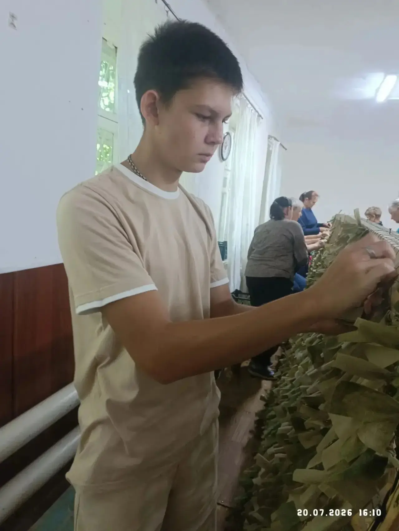 Летние каникулы учеников 10 класса прошли под знаком добрых дел и активного волонтерств...