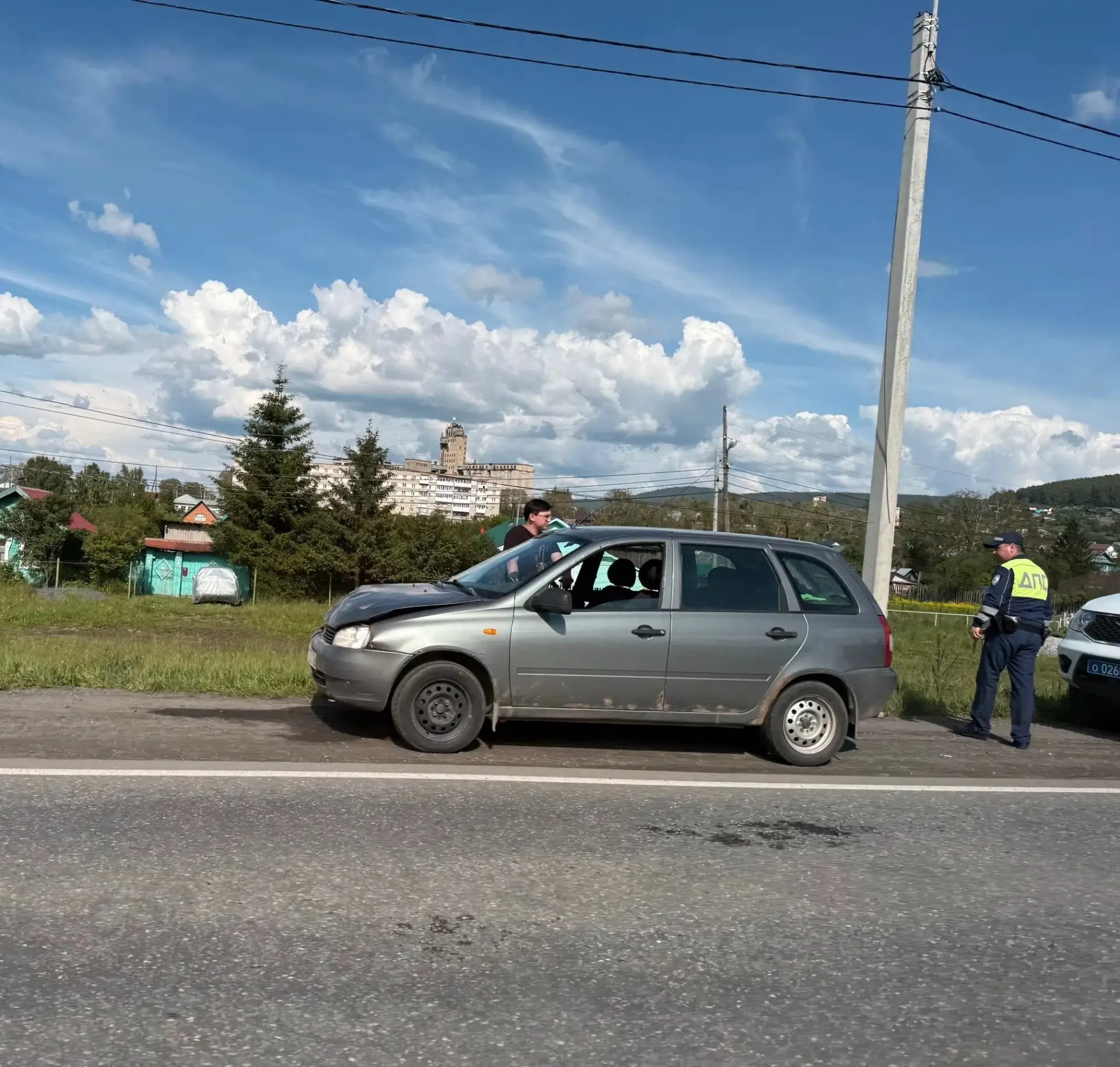 🚔Очевидцами нескольких ДТП стали наши подписчики в выходные

Одно из них произошло в Сулее днём 13 