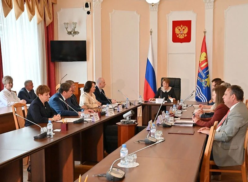 🇷🇺В понедельник, 25 мая, в Малом зале заседаний Правительства Ивановской области сост...