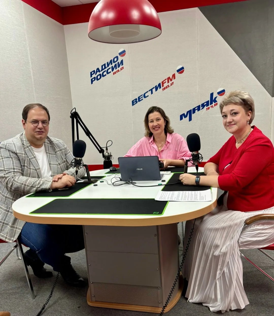 ИСИР ЮФУ в эфире: говорим о диалоге цивилизаций и будущем социума 🎙️Как исторический о...