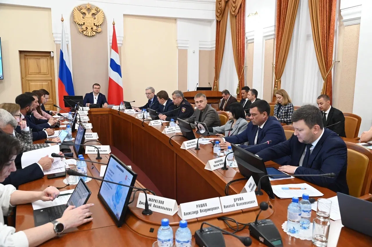 Провели первое заседание региональной комиссии по развитию и внедрению технологий искус...
