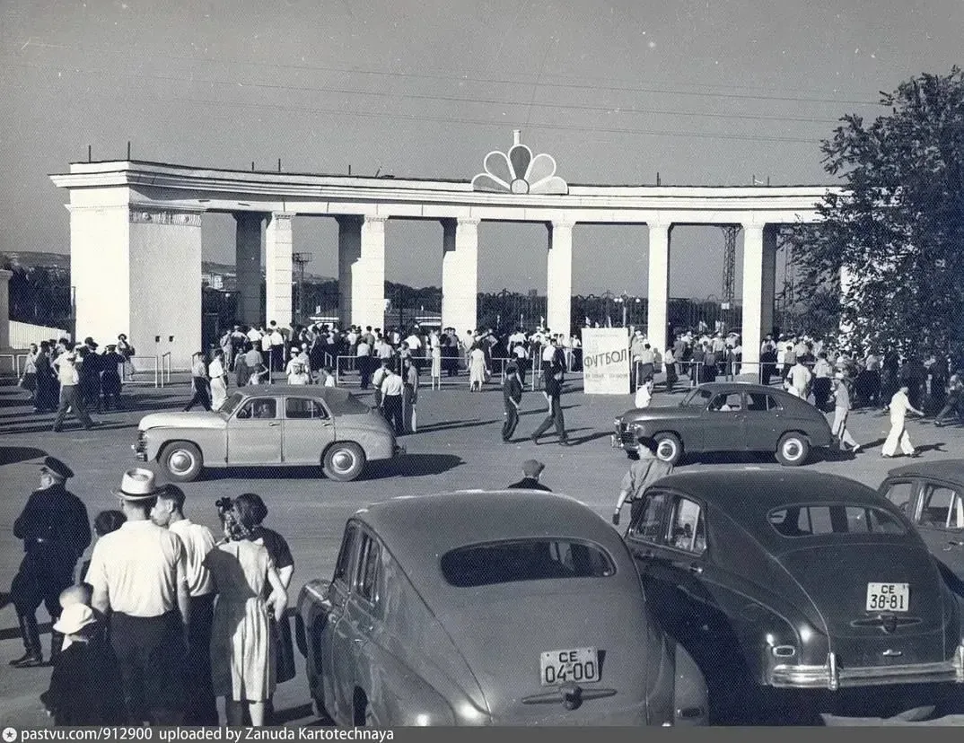 Рубрика «Саратов спортивный: хроника»

🏛️ Первая губернская олимпиада: как Саратов встречал летний 