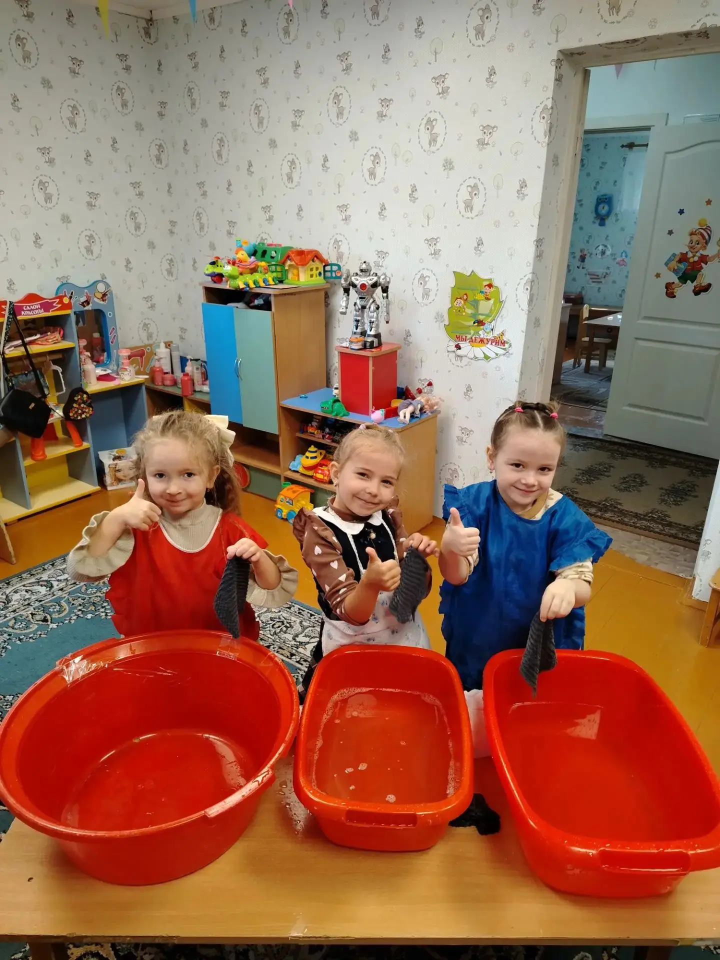 Добрые игры в детском саду! 🧸🧽