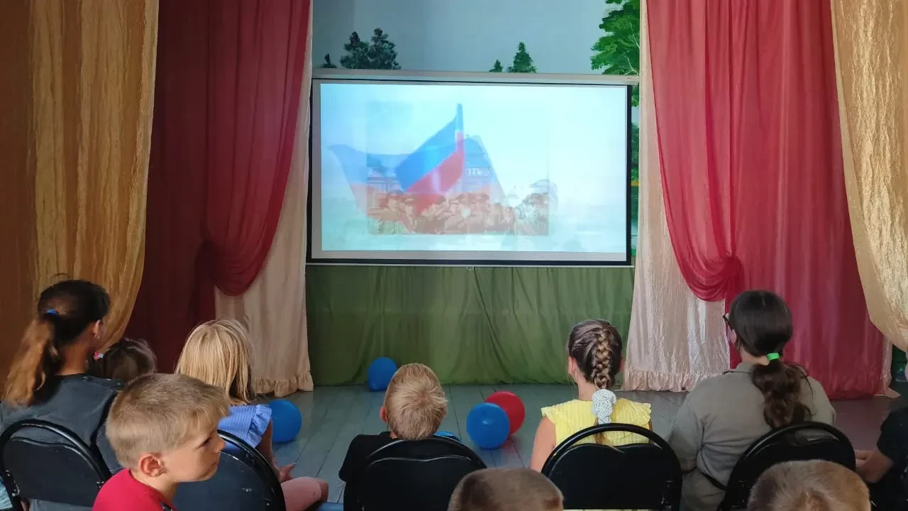 22 августа в России отмечается День Флага. Это знаковый праздник, который символизирует...
