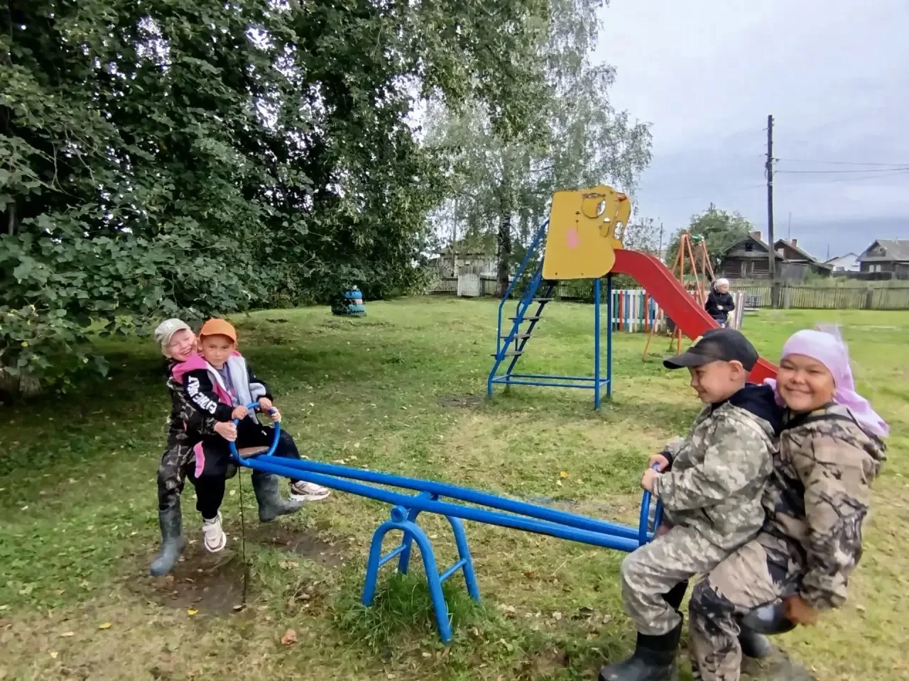 Вот и пролетели незаметно 15 дней лета... Сегодня в Сеитовском пришкольном лагере «Един...