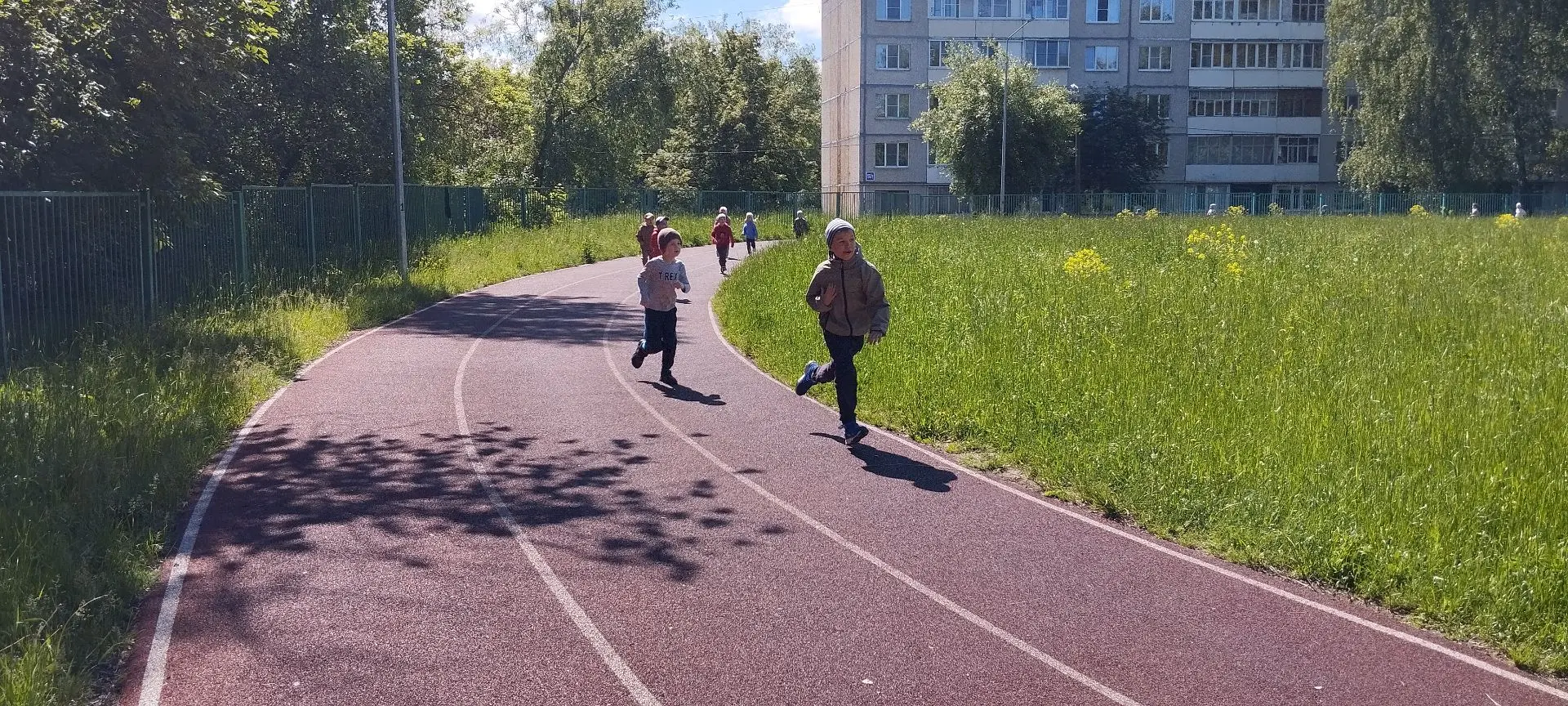 В рамках муниципального проекта «Спортивное лето»  прошло мероприятие "Крошки ГТОшки»  на стадионе С
