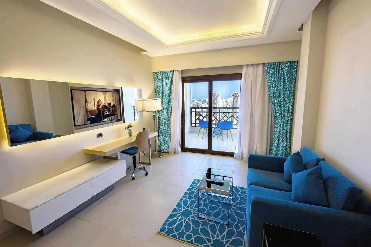 🔥Отель  в Хургаде - GRAVITY HOTEL & AQUA PARK HURGHADA 5*

Отель расположен на первой линии🏖️, вдо