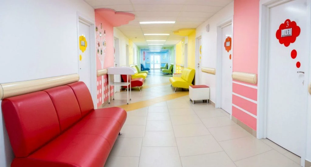 🏥 В Новом Уренгое детская поликлиника переедет в новое здание