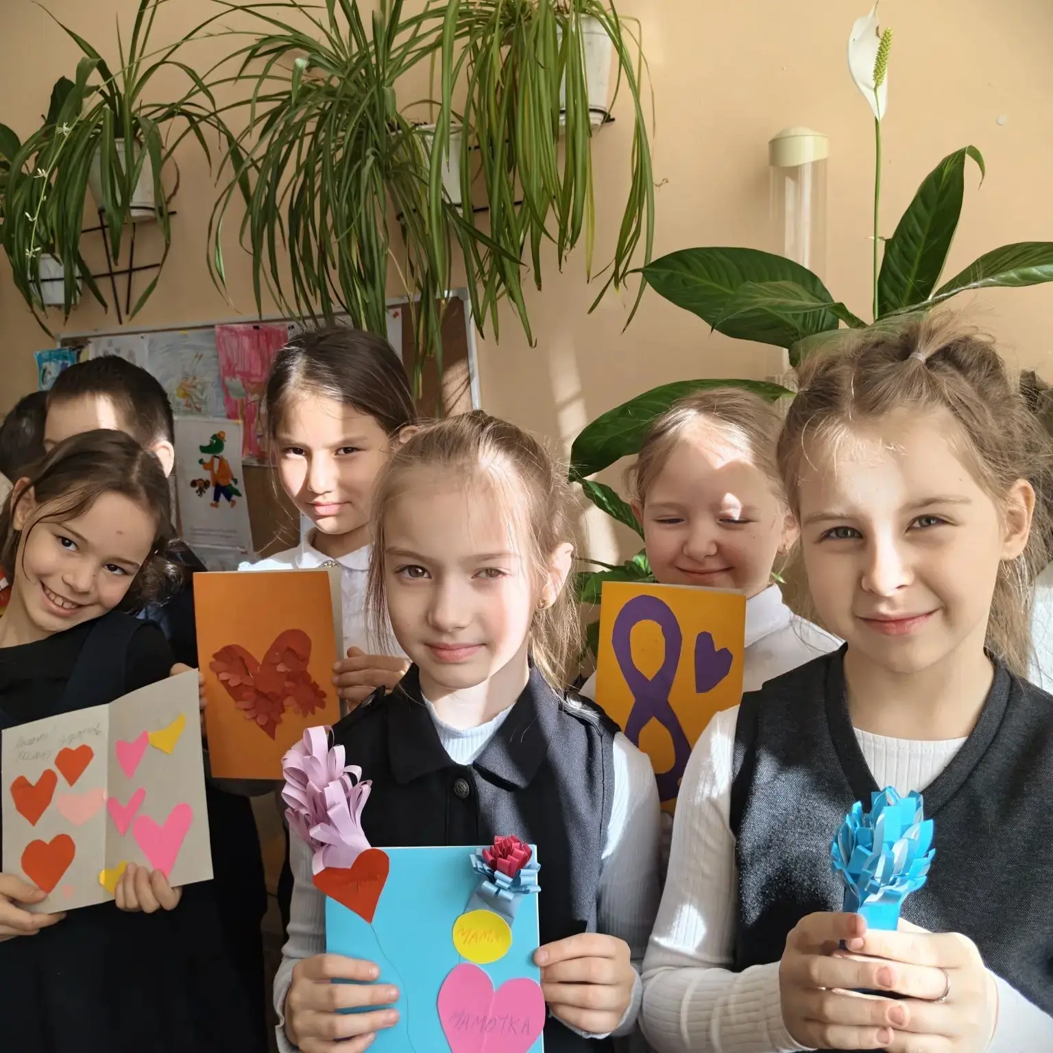 🌸 С 8 Марта от «Орлят России»! 🌸  Дорогие наши мамы, бабушки, сестрёнки, учительницы и наставницы!  