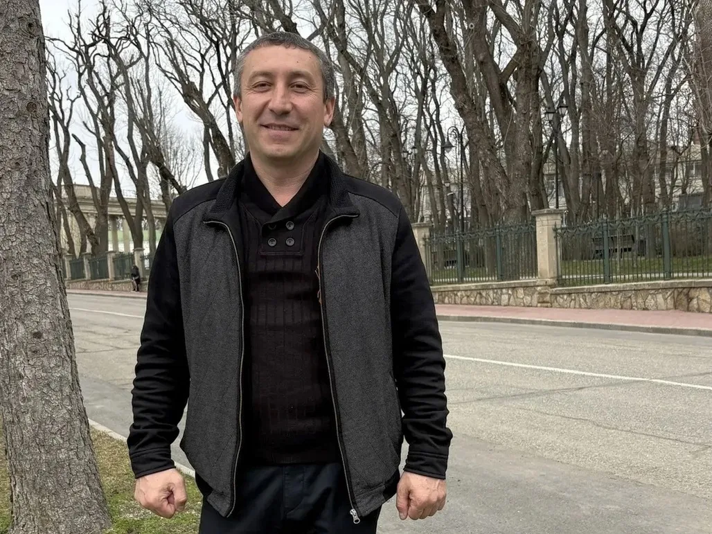 Сегодня свой день рождения отмечает Таулан Узденов - руководитель нашего комбината благоустройства

