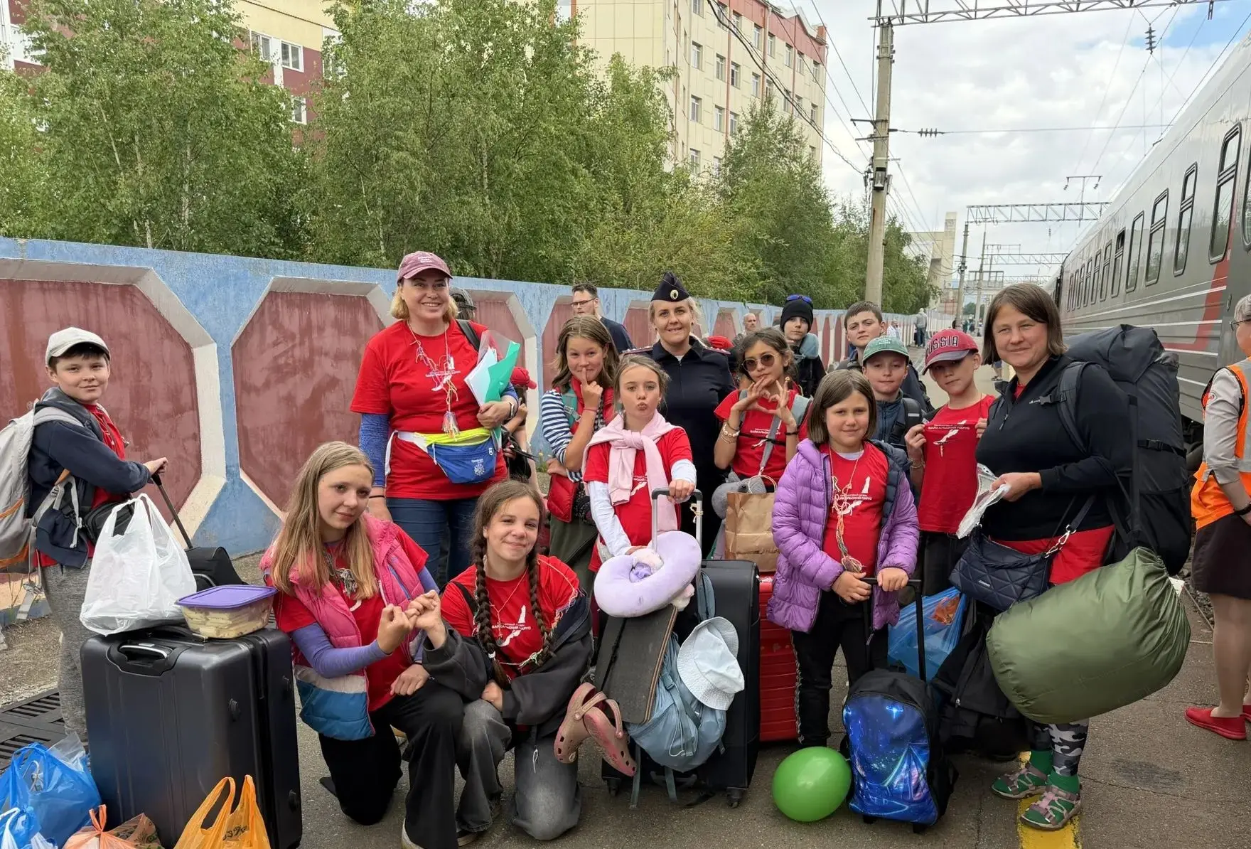 ☝👮‍♀️🚉🚸Беседы о правилах безопасности на железной дороге провели стражи магистралей ...