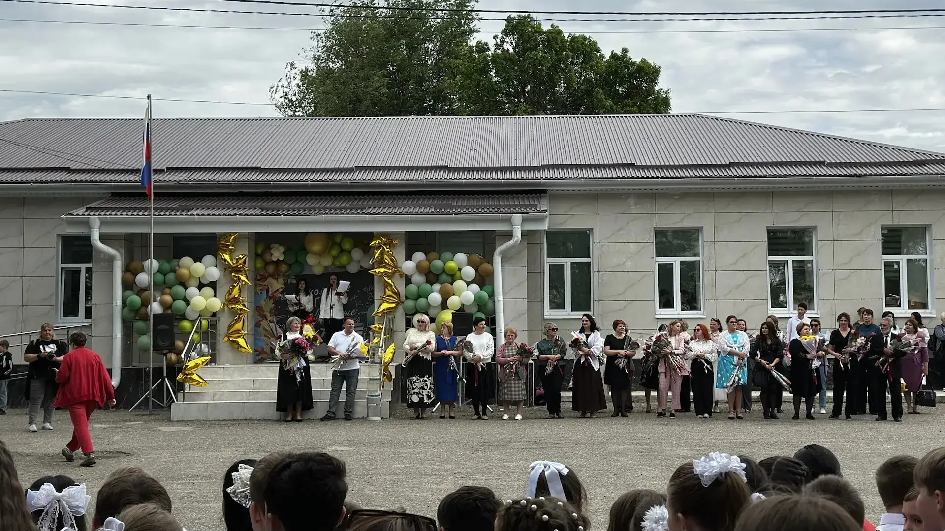 🎓 Прощай, школа! ☀️ Здравствуй, лето!