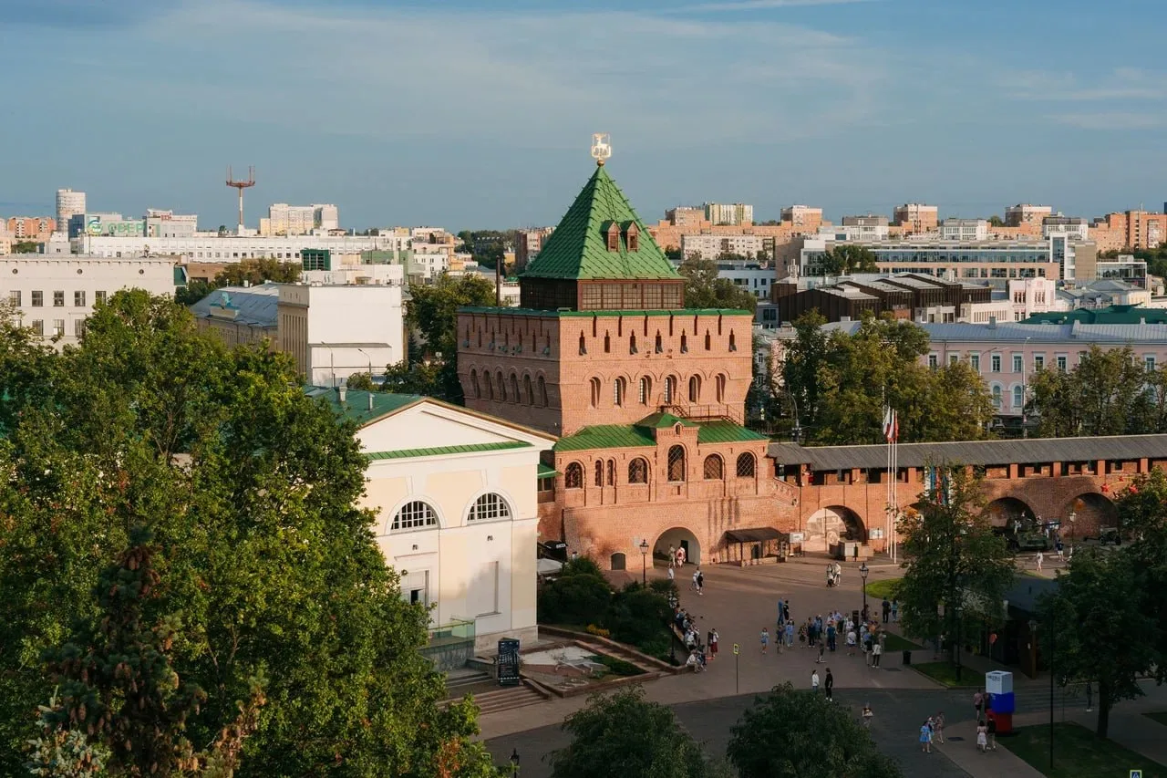 🏠 Снести башню Нижегородского кремля, чтобы расширить площадь? Легко! 🤣 🤣 🤣 Ну вот ...