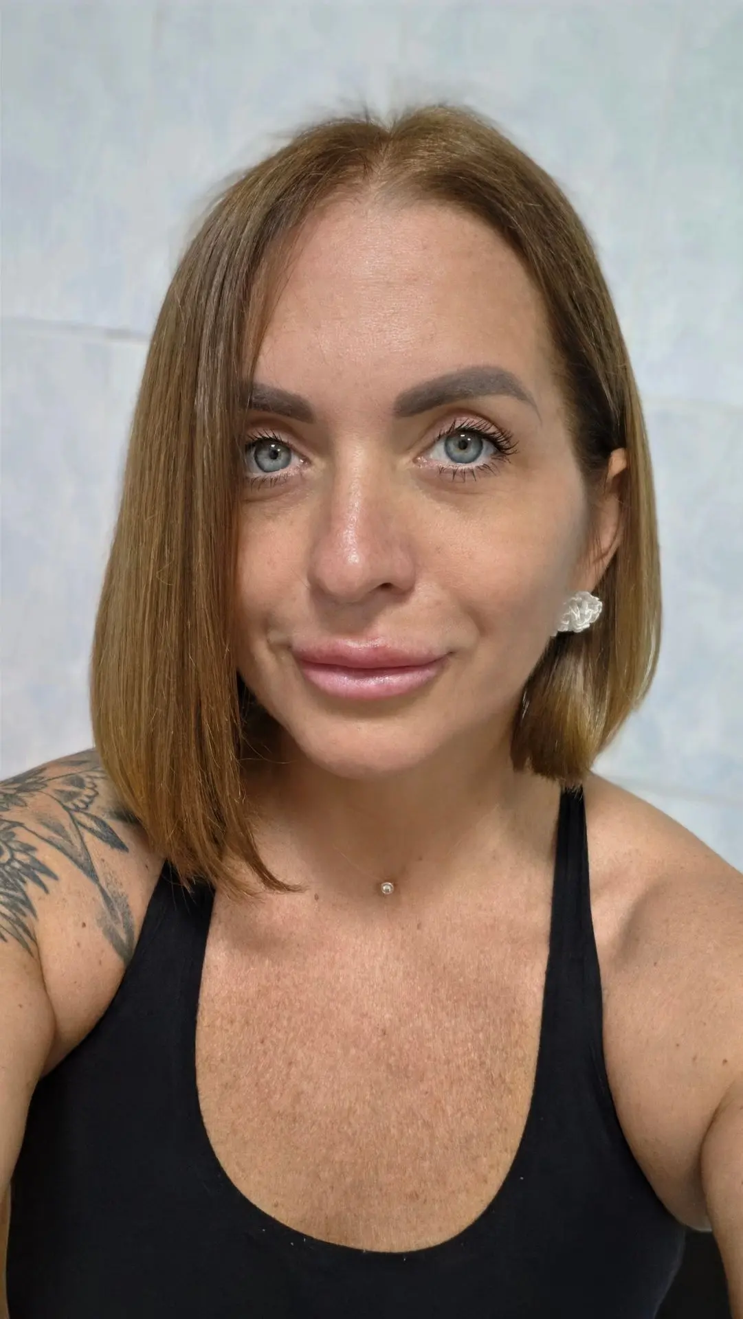 Я снова с каре. Очень уж мне нравится с ним🥰Не хочу больше ничего отращивать. Вчера от...