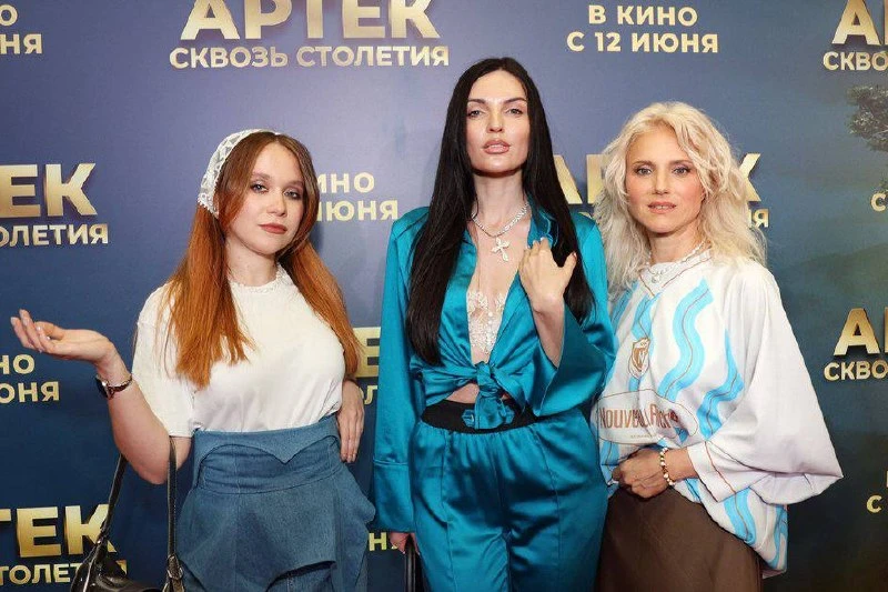 Завтра на «Динамо» — большой футбольный праздник и концерт группы «Фабрика». Вход свобо...