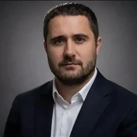 В Адыгее арестовали Амира Хапачева. Он вёл канал, в котором поднимал общественные пробл...