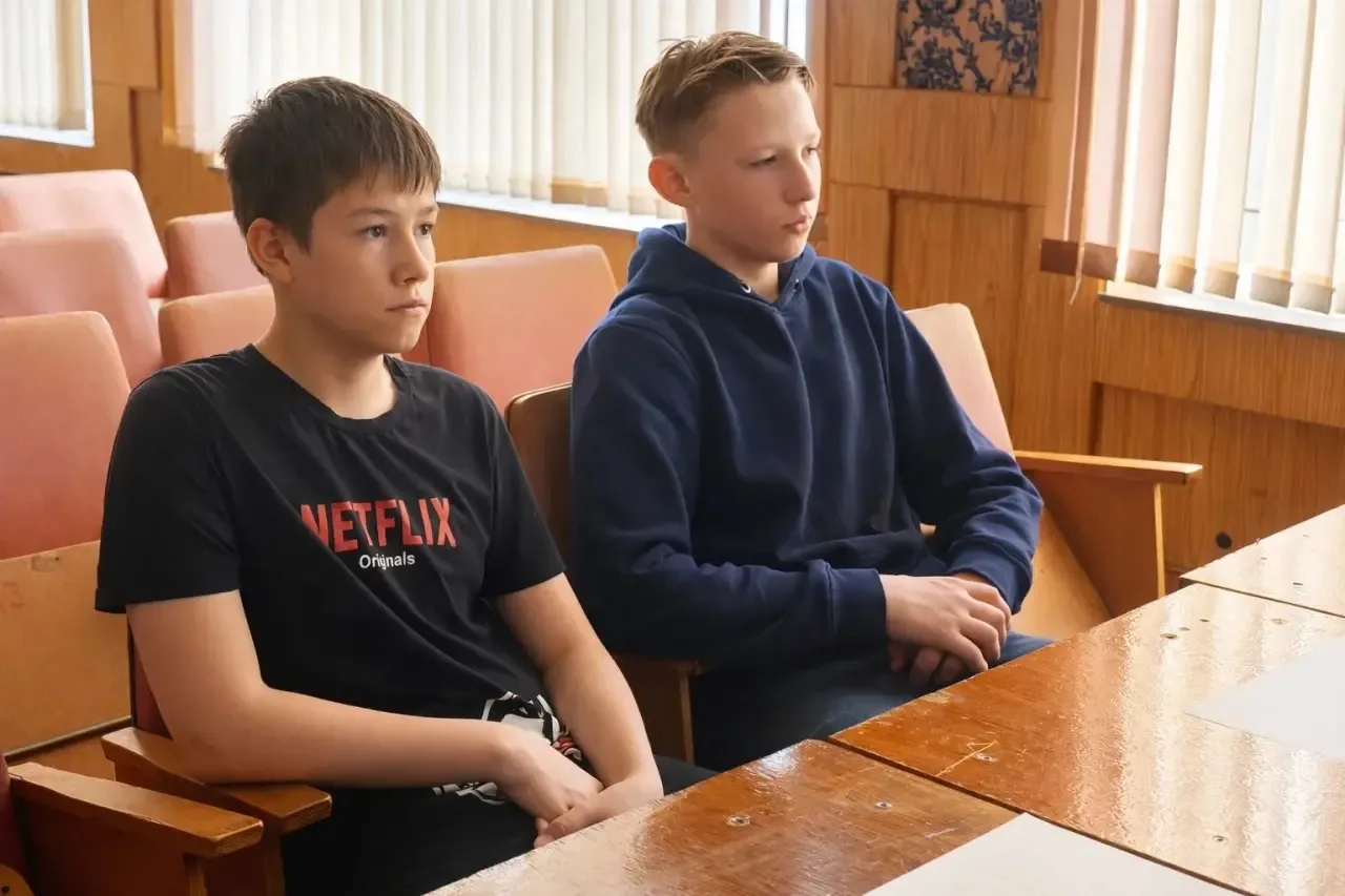 2 апреля педагогом -психологом,Степаненко М.К., проведено коррекционное, профориентационное занятие 