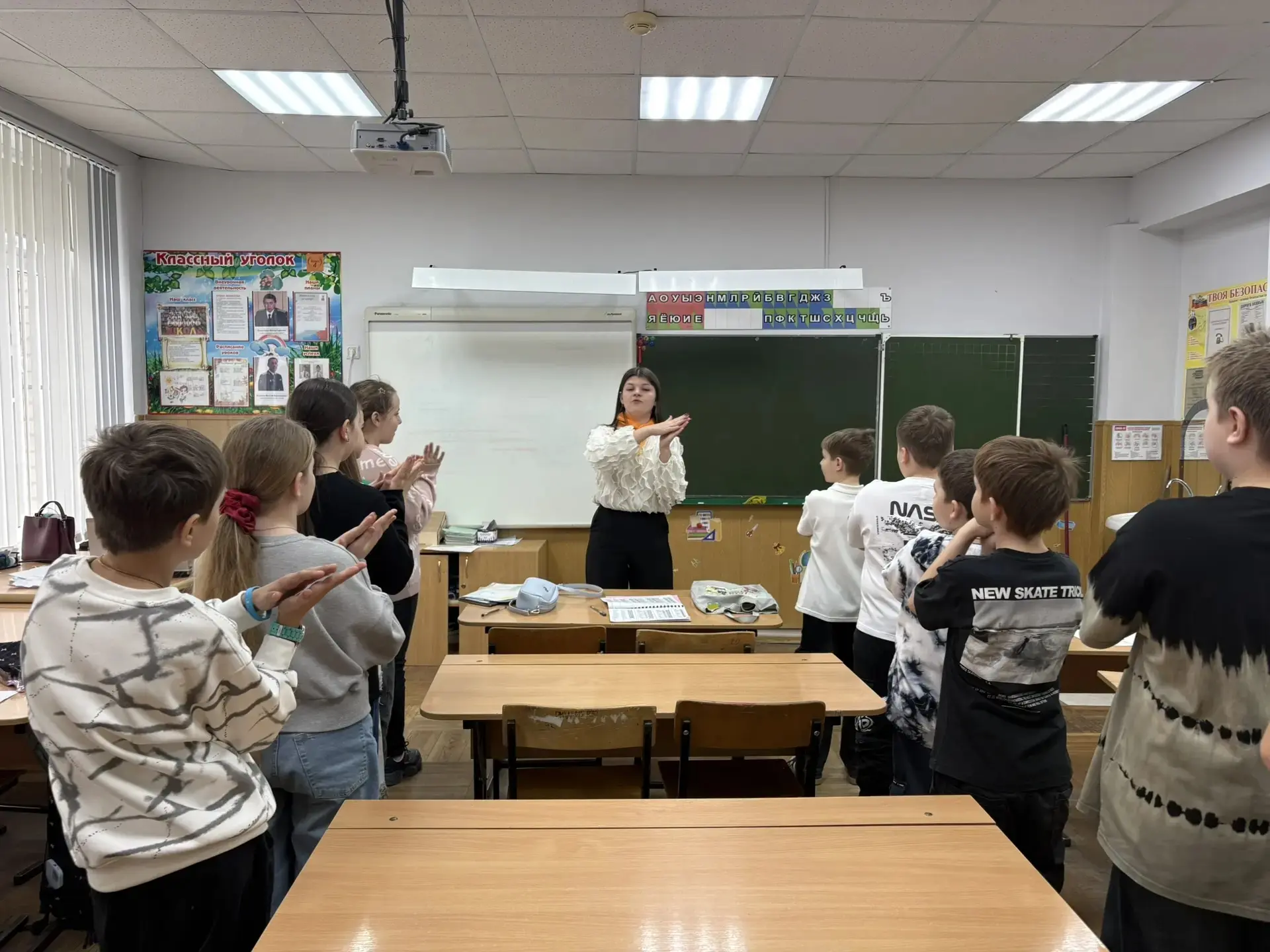 Всемирный день поэзии 📚📝 ежегодно отмечается 21 марта ☀️. В преддверии данного праздника для учащихс