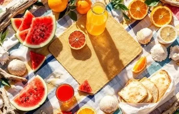 🌞Летом организму человека для поддержания функционирования требуется гораздо меньше энергии и, соот