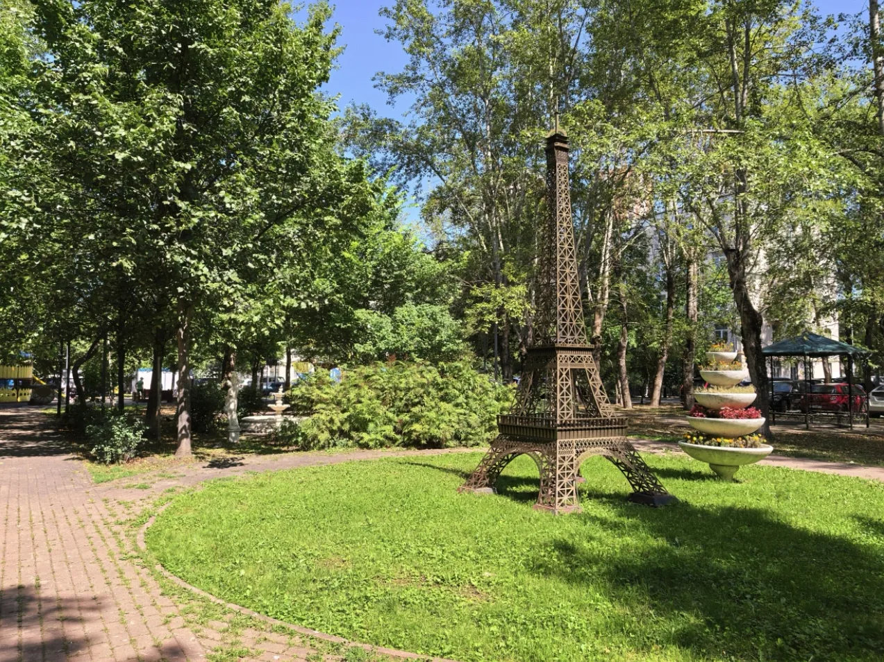 С вечером пятницы, дорогие жители🌆