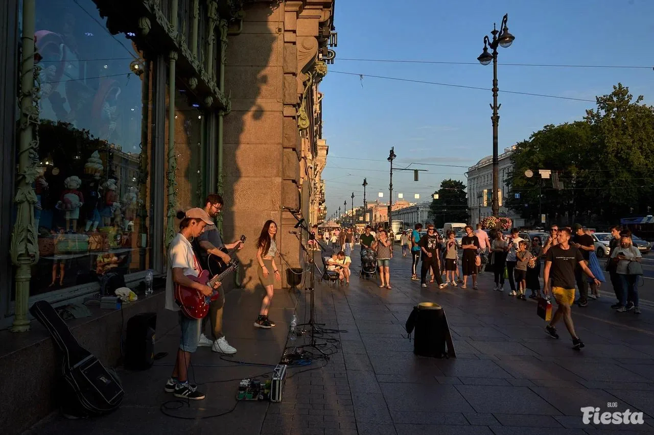 ☀️ Планы на лето в Петербурге: инструкция по применению