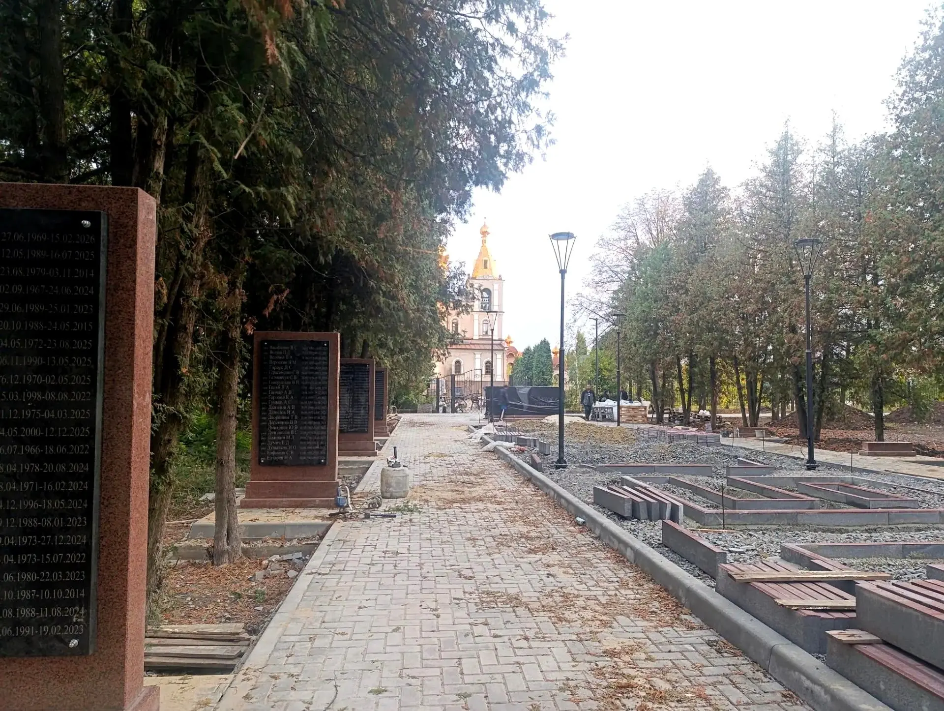 В Ждановке Шахтерского муниципального округа продолжается реализация проекта по создани...