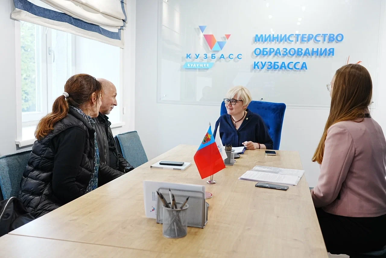 Встретилась с Михаилом Калининым, оргсекретарём Союза кинематографистов России, генеральным директор