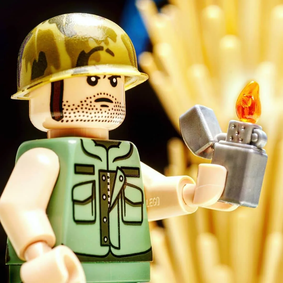"Lego-Zippo".
