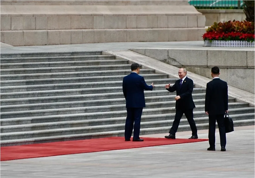 Командировка  ✈️ Президент России Владимир Путин посетит Китай 19–20 мая.  Официальный визит состоит
