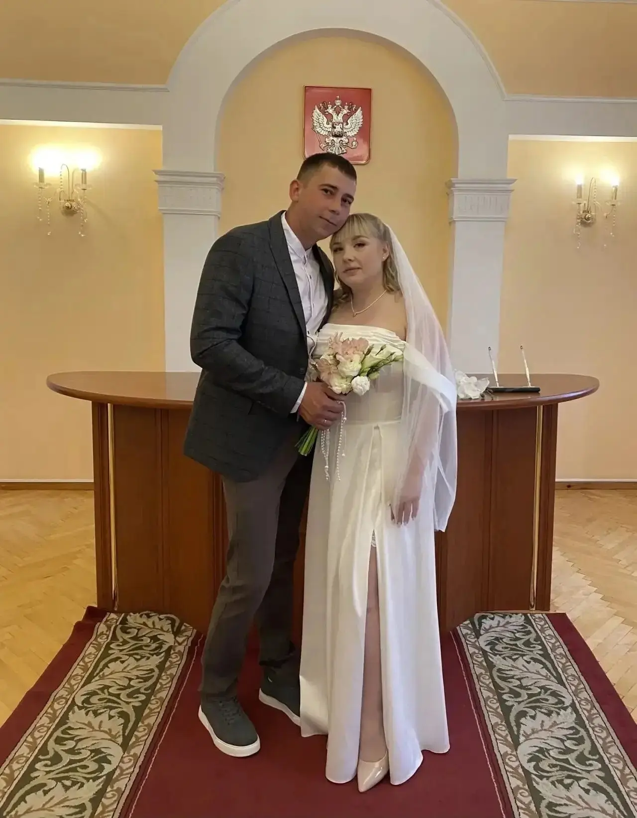 В отделе ЗАГС Администрации Боровичского муниципального округа зарегистрировали свой су...