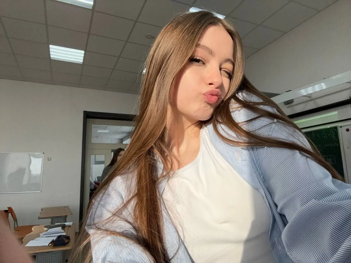 🍷 Вера
Возраст: 22
Место: Москва

О себе:
Волейболистка ❤️

🍷 Написать: max/Знакомства/Вера22М