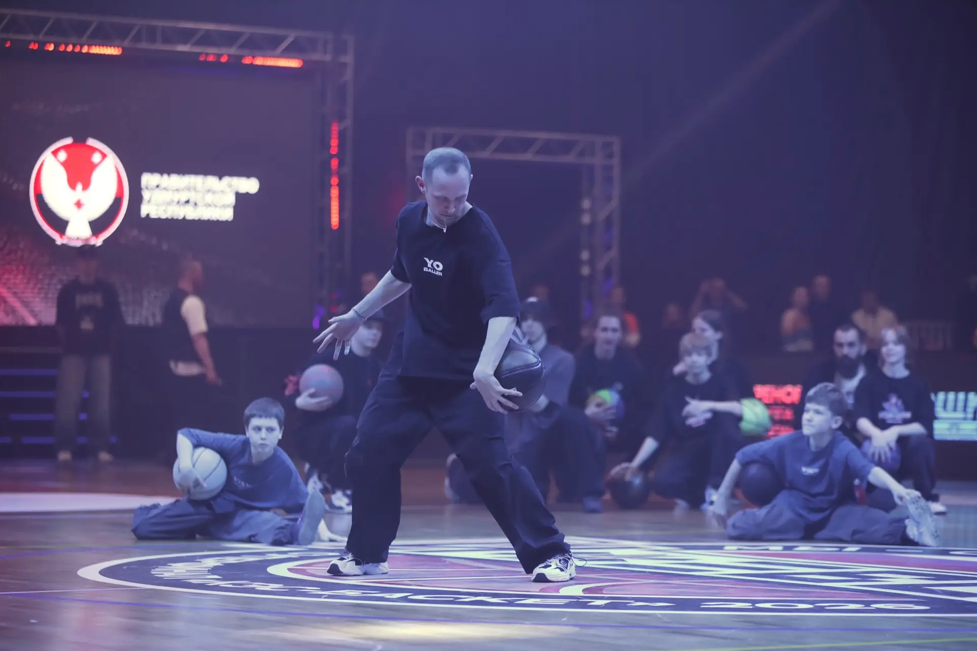 🏀 В рамках Суперфинал состоялся первый детский «КЭС-БАСКЕТ фристайл баттл»  24 апреля прошли мастер-