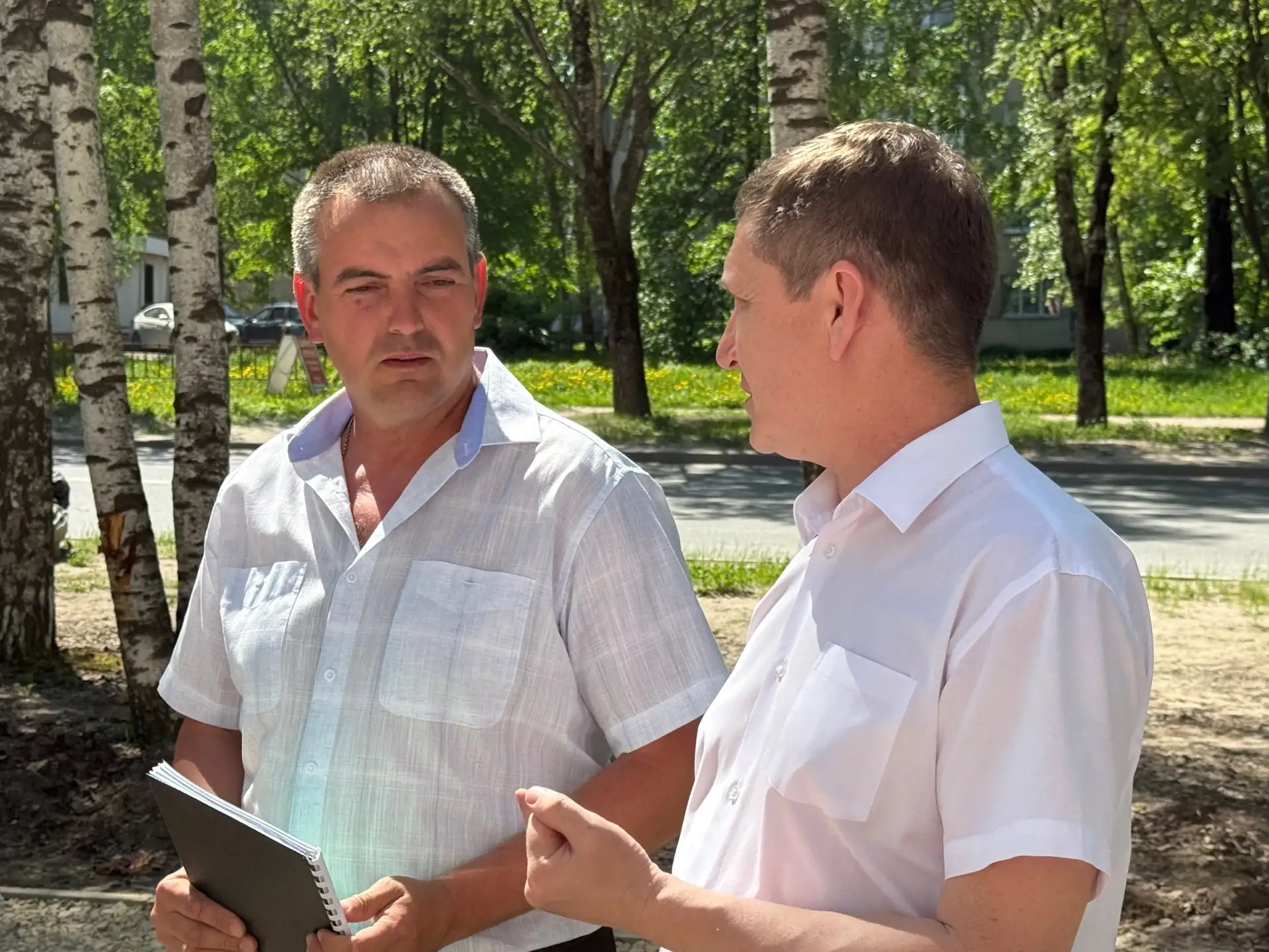Пешеходная зона по нечётной стороне ул. Строителей от дома 3 до ул. Прохорова обретает новые очертан