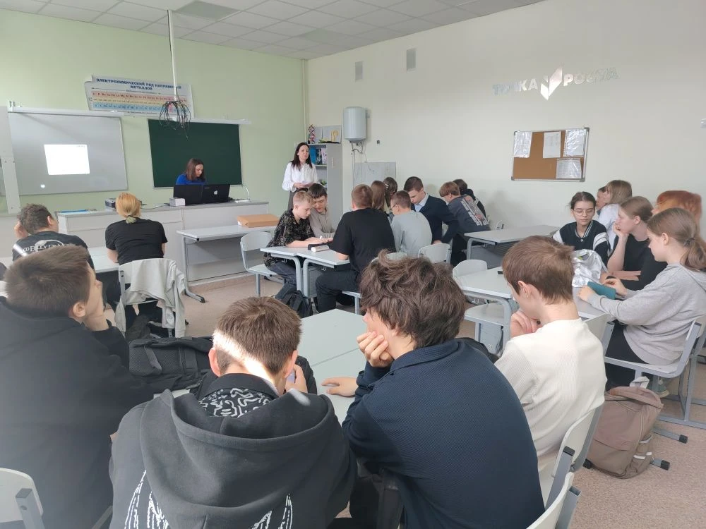 На этой неделе учащиеся 8 класса приняли участие в интеллектуальном квизе ко Дню Победы...