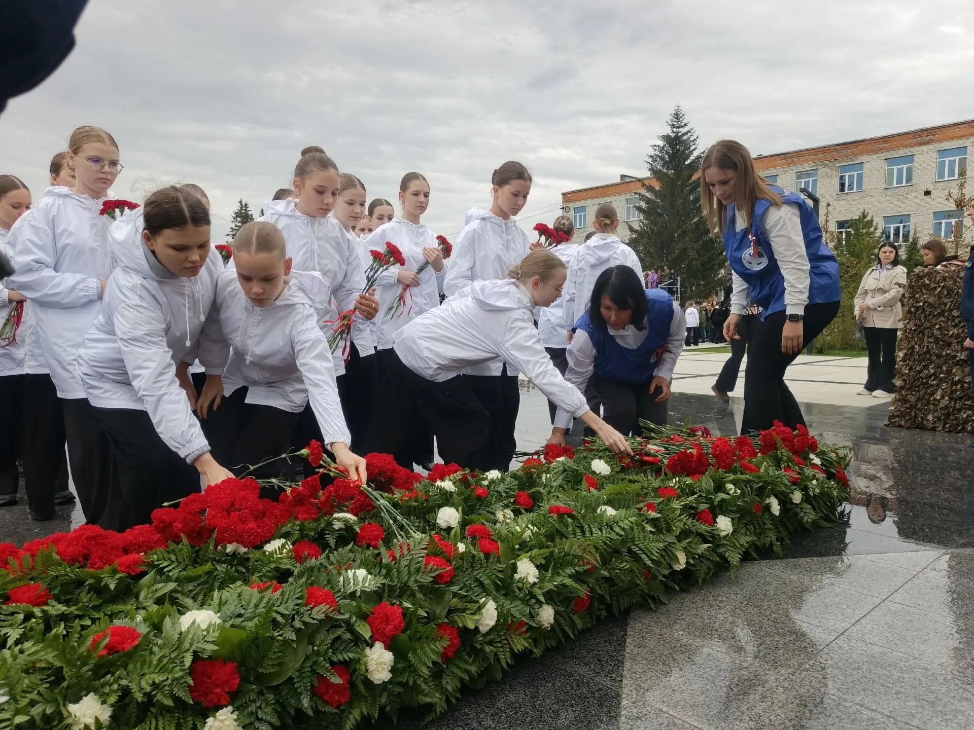 ⭐️ Вчера на Шиловском полигоне состоялся традиционный торжественный митинг, посвящённый 81-й годовщи