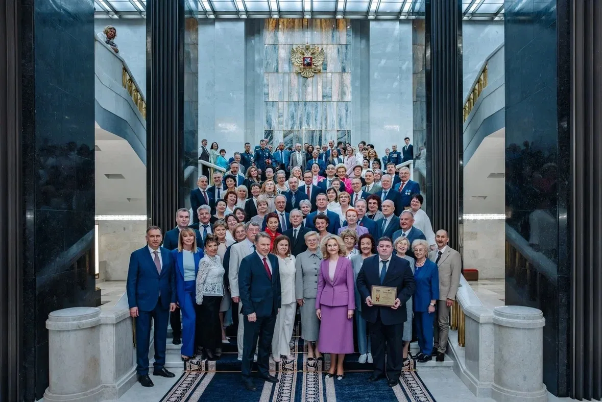 🩺 Отдавая себя, спасать других. В День медицинского работника хочу поздравить всех при...