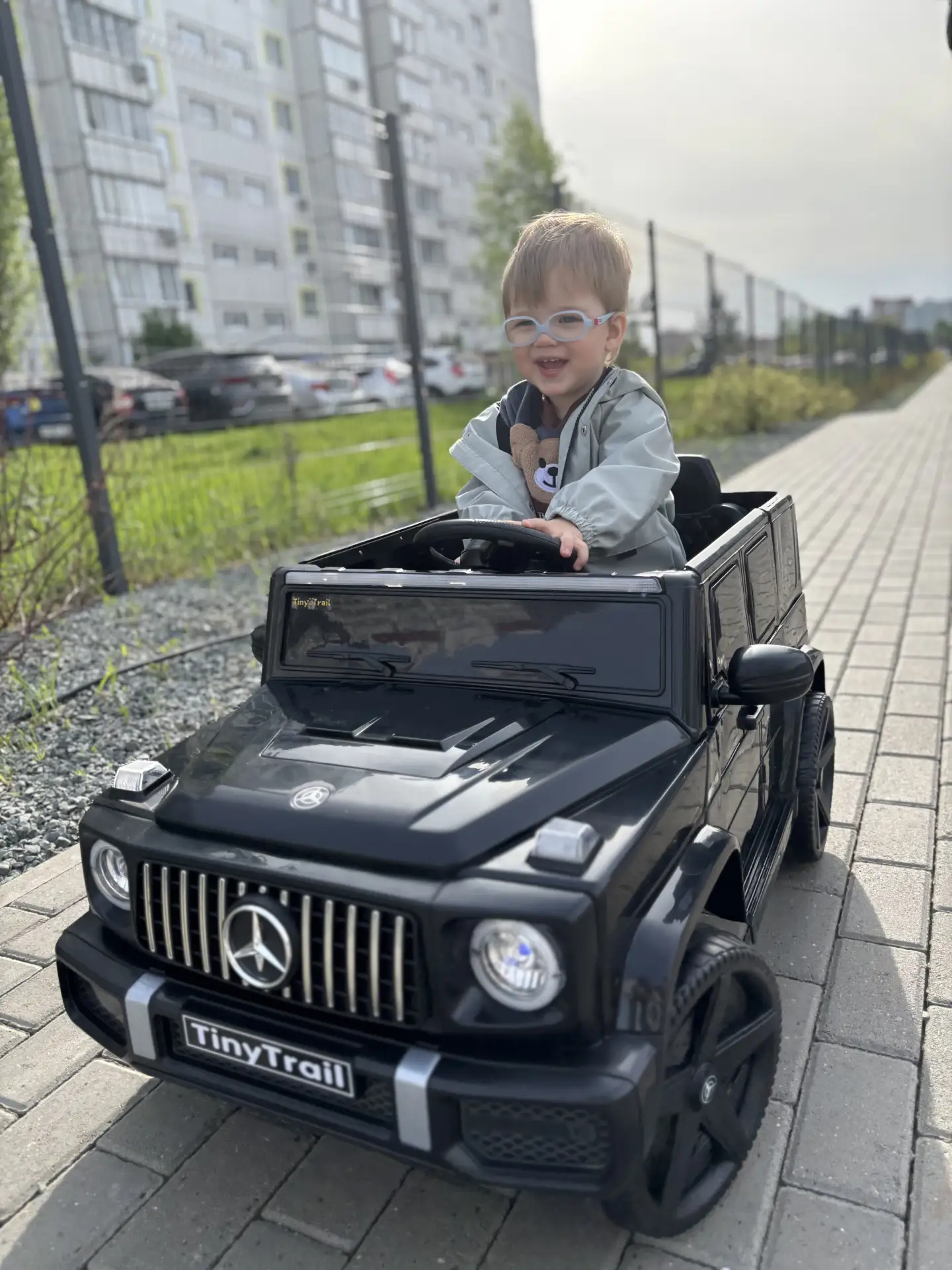Я купил сыну машину 🚗